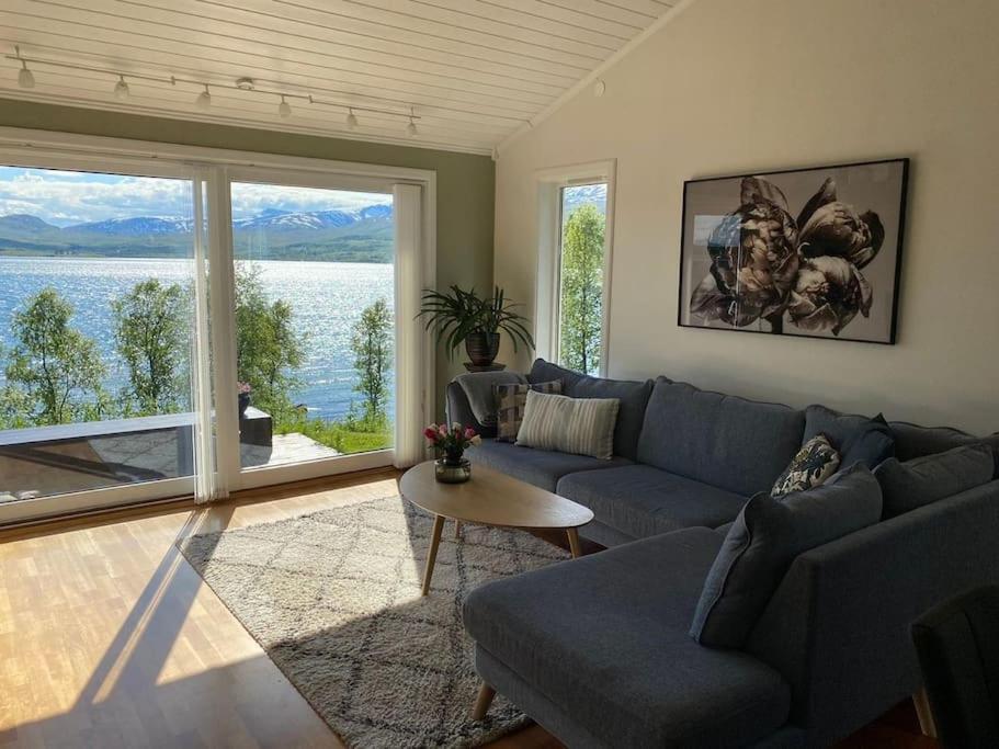 Great House With Amazing Location!!Sea & Mountain View! Kvaloya Exterior foto